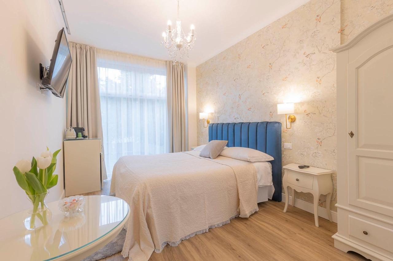 Crys: Rooms, Holiday, Business Verona Buitenkant foto