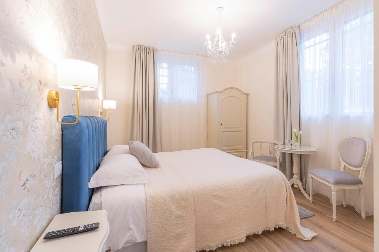 Crys: Rooms, Holiday, Business Verona Buitenkant foto