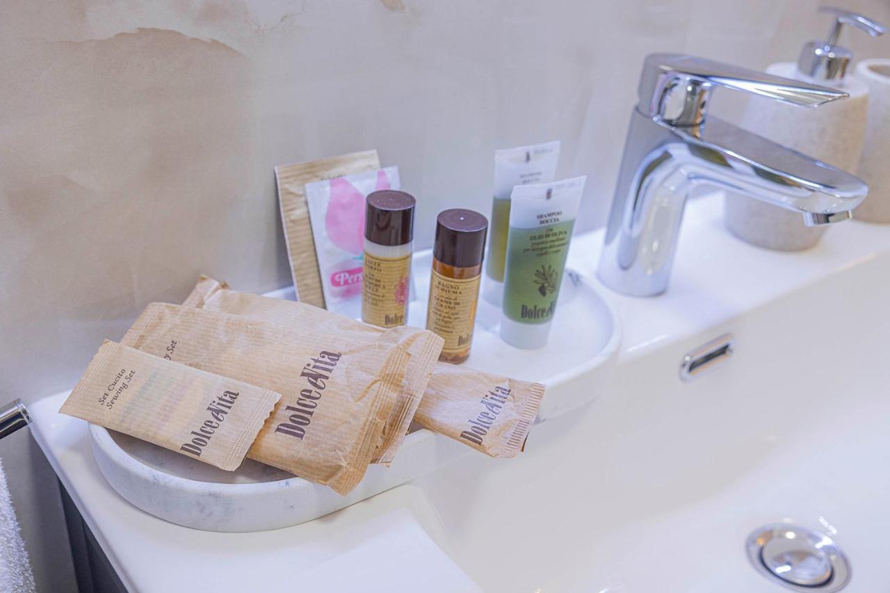 Crys: Rooms, Holiday, Business Verona Buitenkant foto