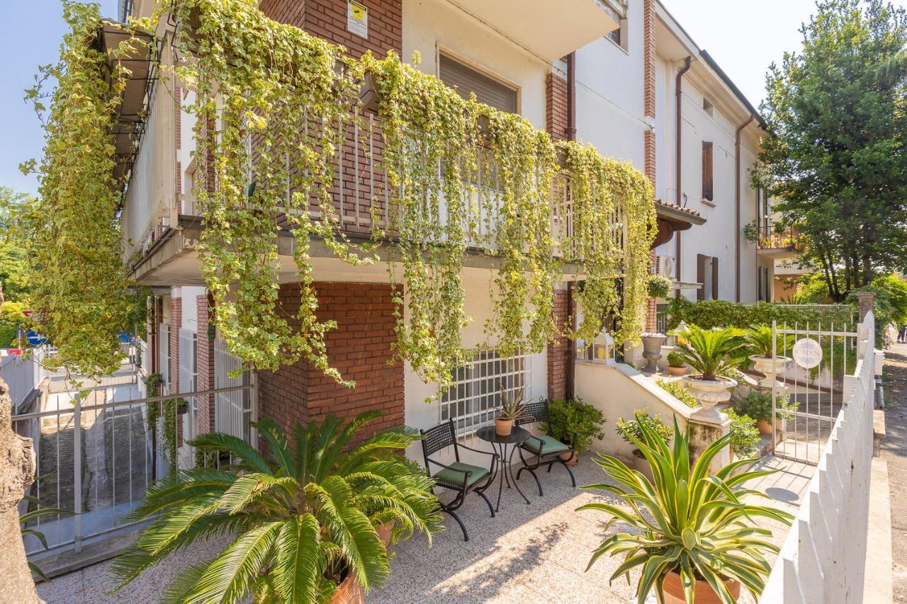 Crys: Rooms, Holiday, Business Verona Buitenkant foto